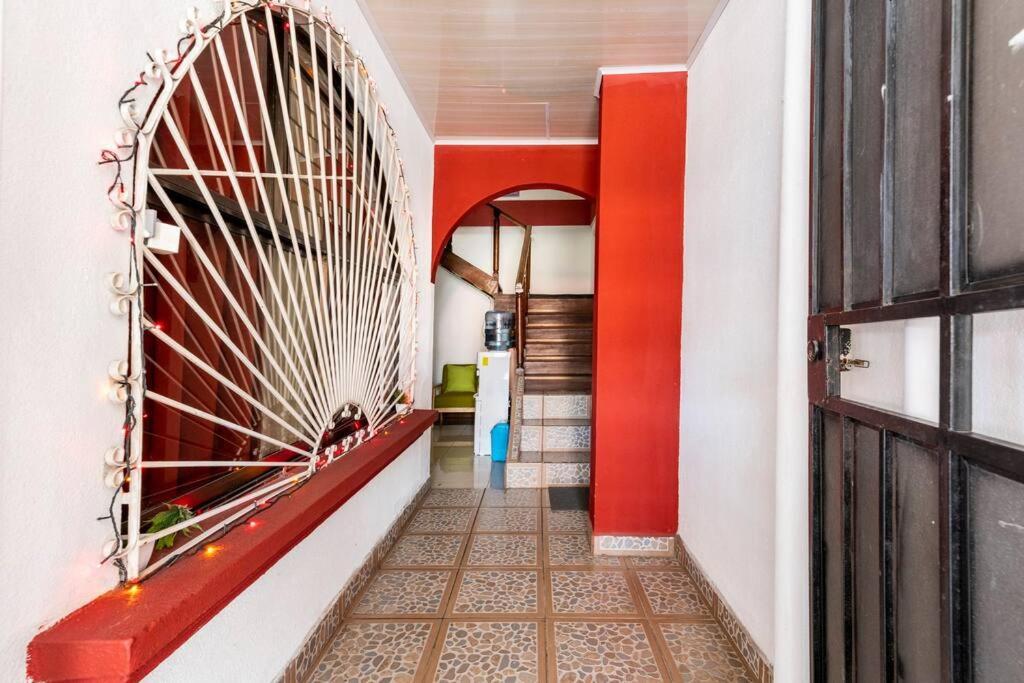 Private Bedroom 10 Minutes From The Sjo Airport Alajuela Dış mekan fotoğraf